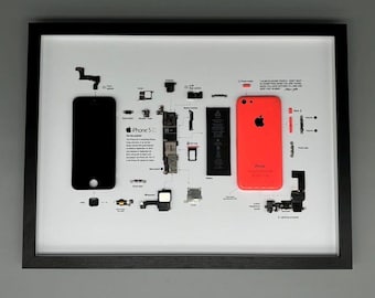 Framed iPhone 5c – Stylish decoration for technology lovers in 3D frame, mobile phone picture frame, teardown, disassembled iPhone