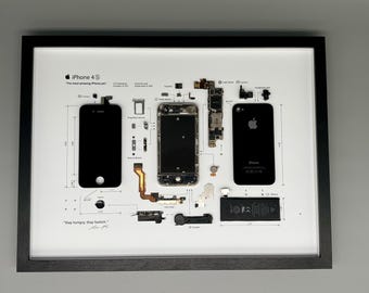 iPhone 4s con cornice: decorazione elegante per gli amanti della tecnologia in una cornice 3D, cornice per foto di telefoni cellulari, smontaggio, iPhone smontato
