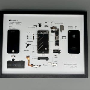 Inramad iPhone 4 – Snygg dekoration för teknikälskare i 3D-ram, mobiltelefonram, demonterbar, demonterad iPhone