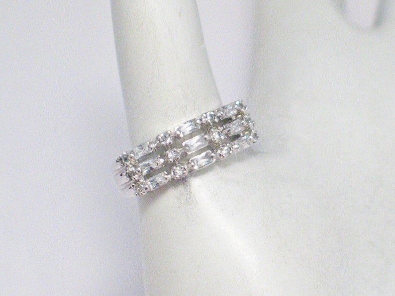 Sterling Silver ring diamond alternative cz gemstone 3 layer stacking band style sz 6.25 7.08 mm wide womens vintage fine jewelry