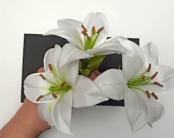 One video file of tutorial : Lily ribbon flowers, easy way and  beautiful natural result