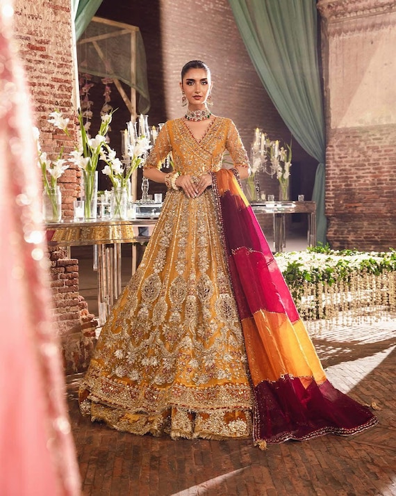 green emerald velvet dress Asim Jofa Dastaan Pakistani Lawn Silk Dress main image 0