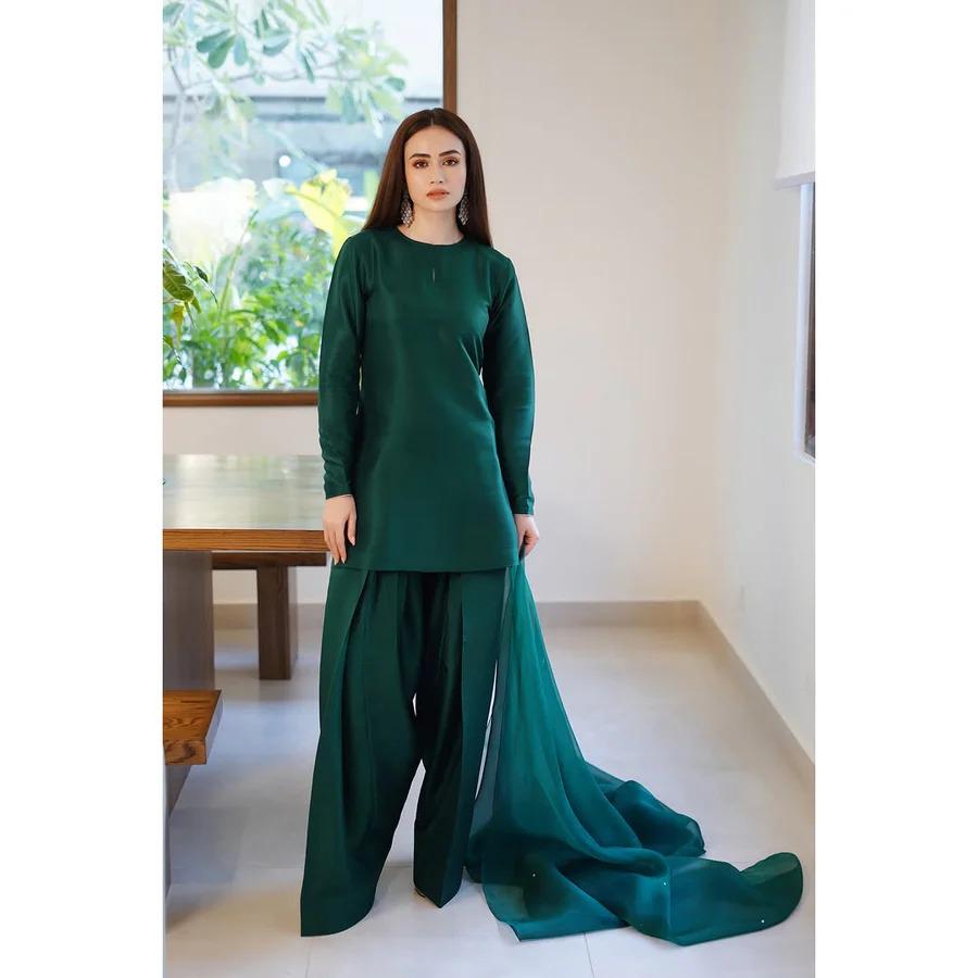 Handmade Bottle Green Raw Silk Shalwar Kameez: Pakistani Wedding Dress Handmade Bottle Green Raw Silk Shalwar Kameez: Pakistani Wedding Dress