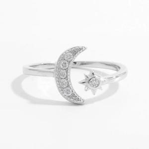 The 925 Sterling Silver Moon Open Ring