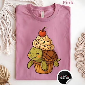 Kaartschildpad, Schildpad cupcake, Oceaan Schildpad Zon, zomer t-shirt, cadeau voor vrouwen, strand t-shirt, dames zomer t-shirt, mediterrane zomer