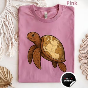 Map turtle, Turtle cupcake, Ocean Turtle Sun, summer t-shirt, gift for women, beach t-shirt, women's summer t-shirt, turtle tee