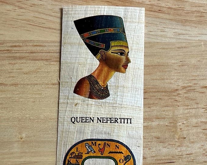 Nefertiti — Beauty of the Nile Papyrus Bookmark • Royal Elegance & Ancient Symbols