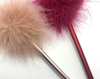 Metallic pluizige gelpen. Clueless pen