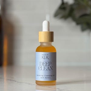 Deep Clean-Organic Cleansing Oil for Makeup Removal and Double Cleansing image 1