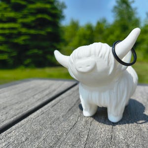 Highland Cow Ring Holder