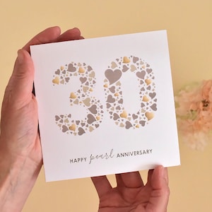 Carte 30e anniversaire Lots de coeurs d'amour nacré