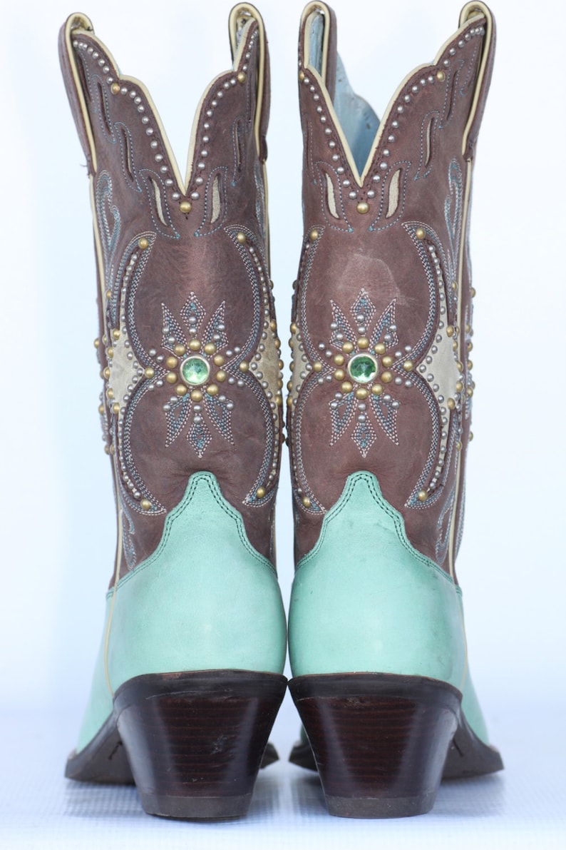 NEW Beautiful One of a Kind Ariat ladies cowboy boots with brass studs & rhinestones 5.5 B New without a box. image 2