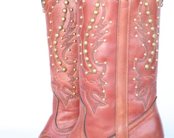 MINT Beautiful Sexy vintage Miss Capezio Studded leather womens cowboy boots 7 M