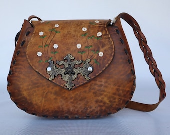 Large Beautiful vintage hand made hand tooled leather hippie shoulder bag