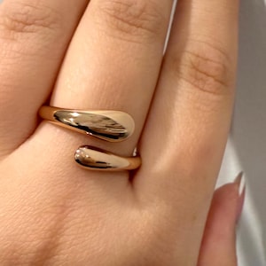 Wrap Dome Statement Ring; Bypass Dome Ring; 18K Gold Plated Stainless Steel; Chunky Minimalist Ring; Gold; Silver; Rose Gold; Two Tone