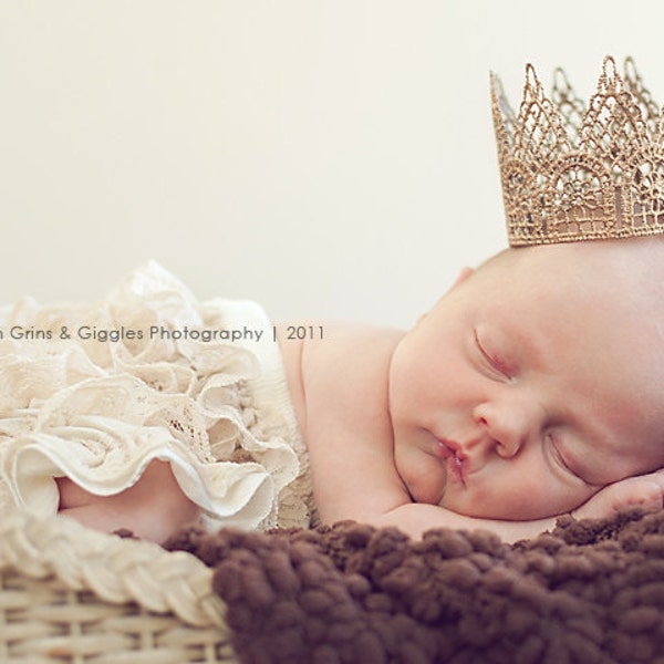 Newborn Crown-Baby Crown-Photography Prop-Baby Shower Gift-Infant Crown-Gold Crown-Silver Crown-Photo Prop-Handmade Crown-Tiara