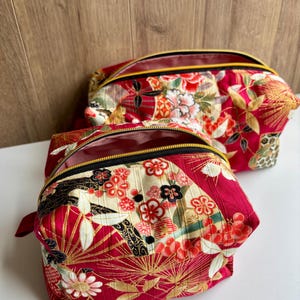 Japanese Makeup Bag – Small or Large Toiletry Bag – Quilted Cosmetic Pouch – Travel Organizer – Handmade Bag – Limited Edition Fabric