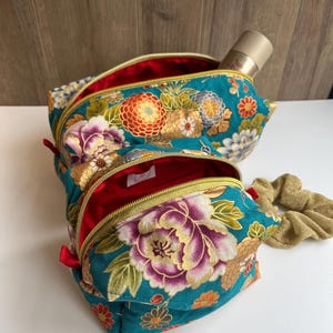 Japansk blommig necessär, turkos bomulls smink- och resväska
