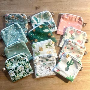 Monedero pequeño con estampado botánico – Estuche con cremallera hecho a mano – Regalo para ella