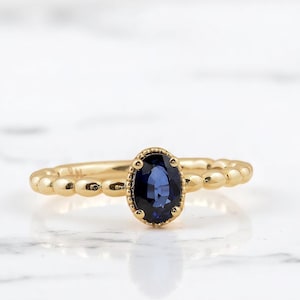 Blue Sapphire Solitaire Ring, Dainty Blue Gemstone Solid Gold Ring, Minimal Oval Cut Blue Sapphire Band, Sapphire Birthstone Jewelry
