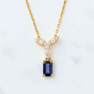 Baguette Cut Blue Sapphire Necklace, Minimal Solid Gold Necklace with Diamonds and Sapphire, Sapphire Necklace for Women Dainty Gift