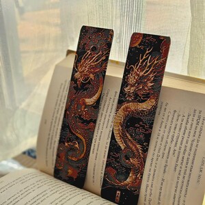Dragon Bookmarks: Chinese Dynasty Metallic Art, Set of 2