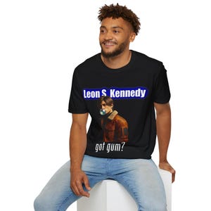Resident Evil Leon Kennedy Got Gum T-Shirt, Gamer Gift, Horror Game Tee, Unisex Cotton Shirt for Resident Evil Fans, Retro Gamer Tee