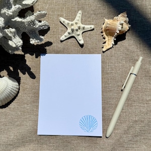 Tarjeta costera Papelería hecha a mano Concha azul