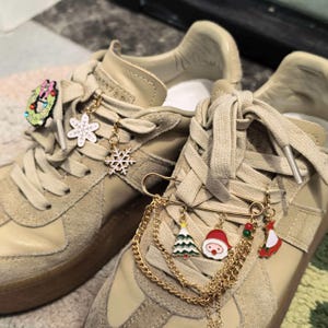 Dekorera allt julberlockset 5 delar | Multifunktionell hängande dekoration för skor, väskor, tröjor, halsdukar | Julgran snöflinga DIY-pysselkit