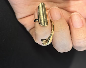 Bague minimaliste dorée pour ongle | Bague ajustable ouverte pour le bout du doigt | Bijou simple et empilable pour femme | Cadeau minimaliste