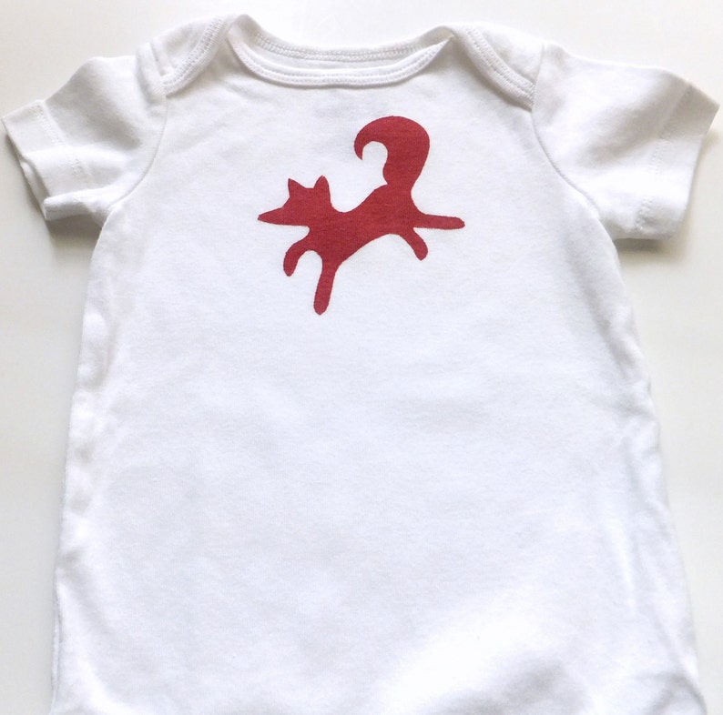 9-12M Baby Bodysuit Dancing Red Fox - Deep Red Print on White Onesie