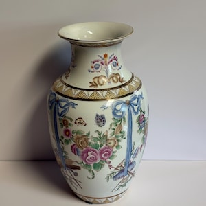 Antique Famille Rose Vase