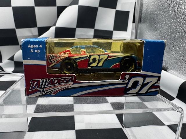 Nascar 2007 1/64 - Etsy