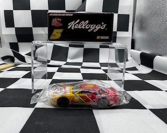 Terry Labonte Hendrick Motorsports Kellogg's 1/64 Diecast