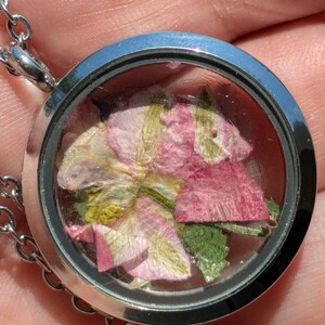Flower Jewelry Pressed Flower Necklace Botanical Glass Jewelry Necklace