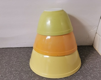 Vintage Pyrex Gelbe Rührschüsseln