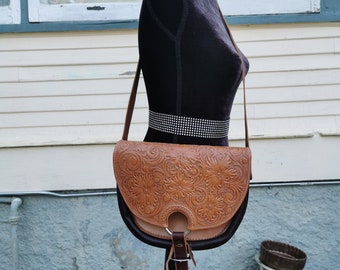 Vintage Tooled Leather Purse With Flowers 1970s Hippie Boho Festival Leather Pouch Purse