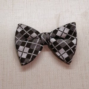 Vintage Bowtie 1950&#39;s-60&#39;s Brown bowtie plaid Clip On  Colonel Ormond