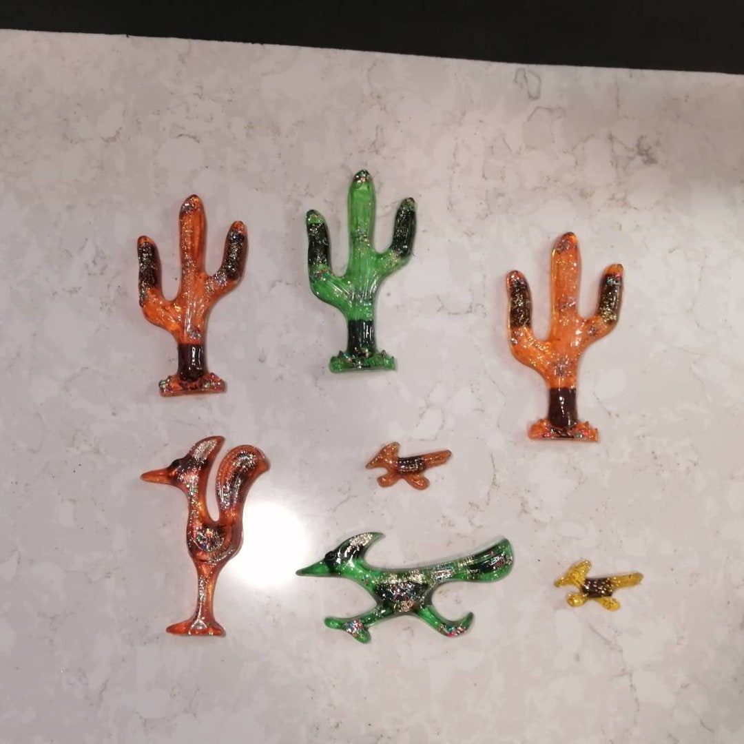 Vintage Lucite Roadrunner and Cactus Fridge Southwestern Decor