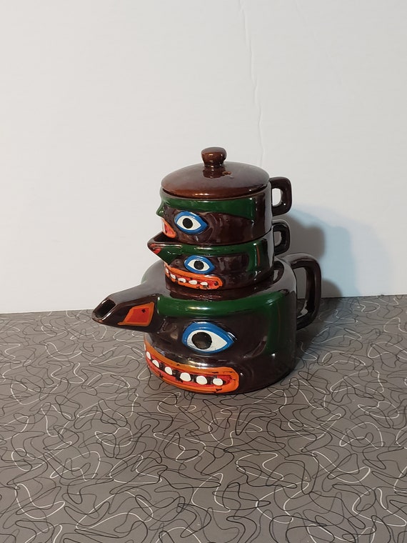Totem Poles and Tea
