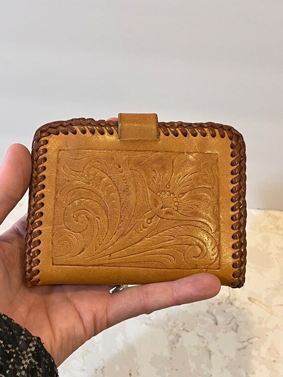 Vintage Tooled Leather Wallet Billfold With Chang… - image 3