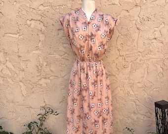Vintage Cream Colored Floral 1970's Dress