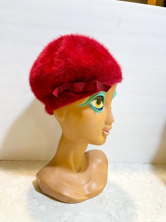 Vintage Red Angora Beret Hat Winter Hat Boho Hippie Hipster Artist