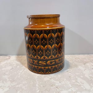 Hold Hornsea Canister Green Heirloom Mid Century Modern 1970&#39;s Art Pottery