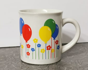 Vintage Rainbow Balloon Mug