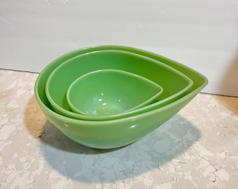 Jadeite Fire King Swedish Modern Bowl Set - Vintage Jadeite