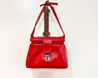 Red Mod Box Purse 1960s Vintage Mod Modster Handbag