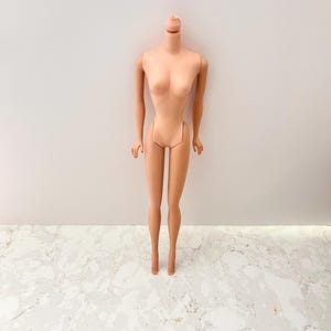 Vintage RARE Bubblecut, Swirl Ponytail,  Barbie Body Only 1960s