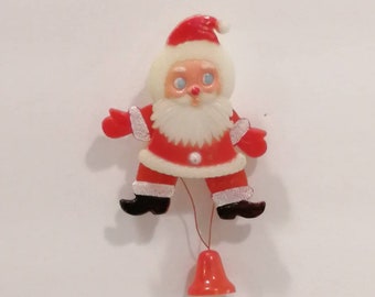 Vintage geanimeerde kerstmanspeld zo schattig!  Kerstbroche uit het midden van de eeuw