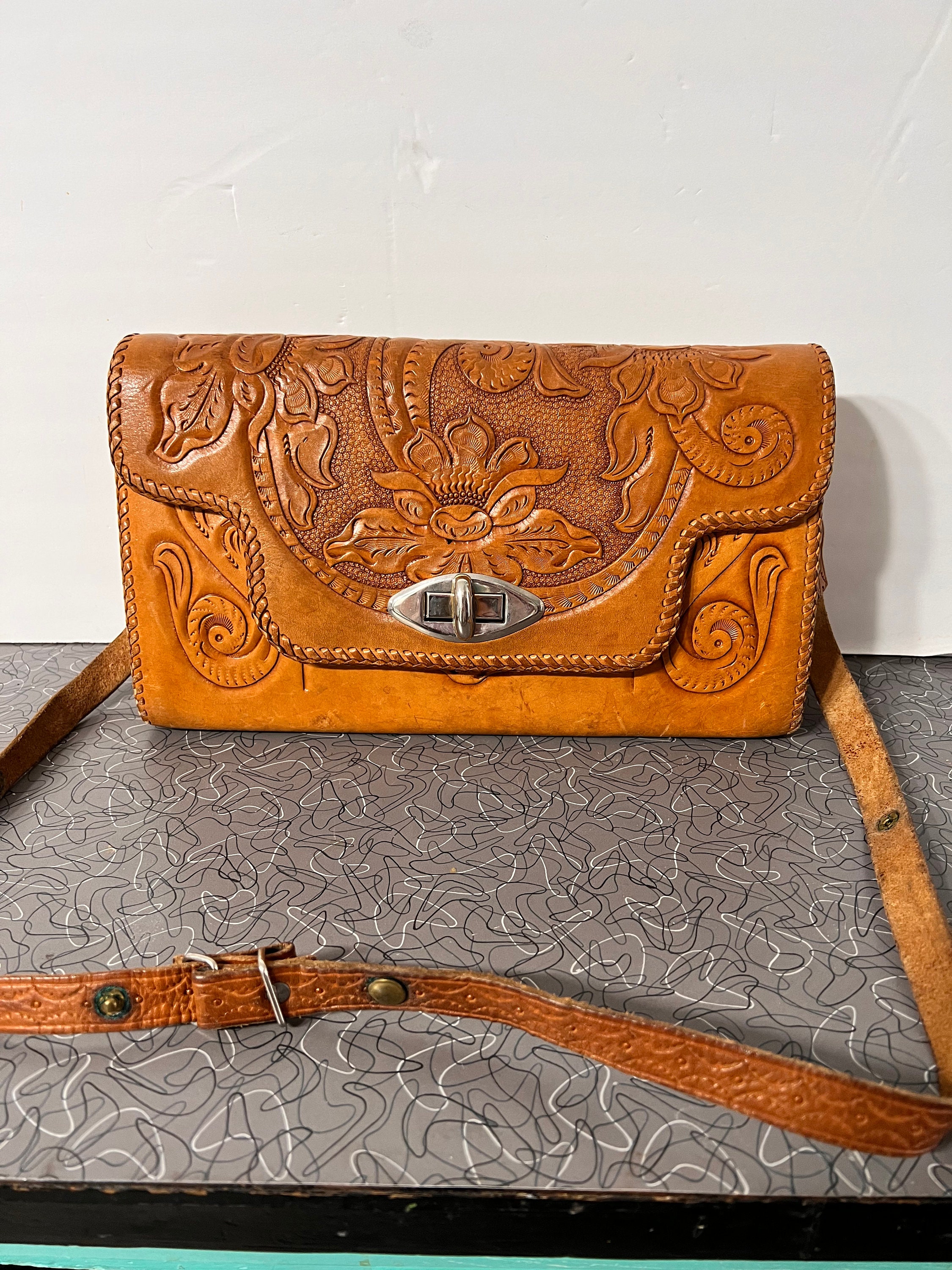 Tooled leather hotsell purse vintage